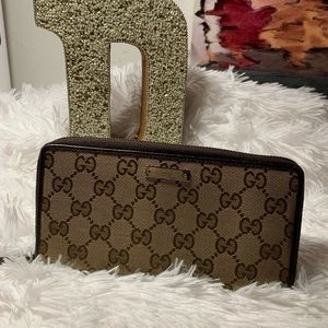 💫Gucci Canvas Wallet💫